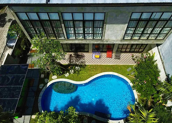 Rumah Hadeka Petitenget Villa *